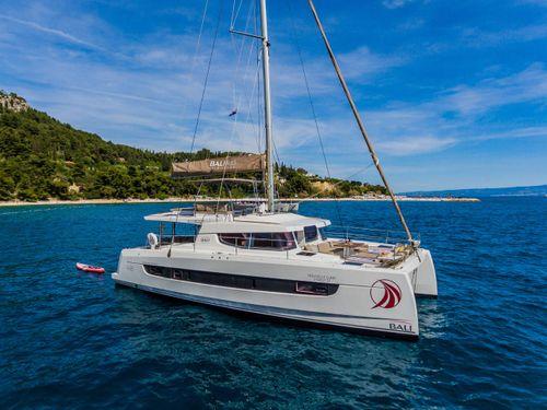 Catana Bali 4.6 - 5 + 1 cab.